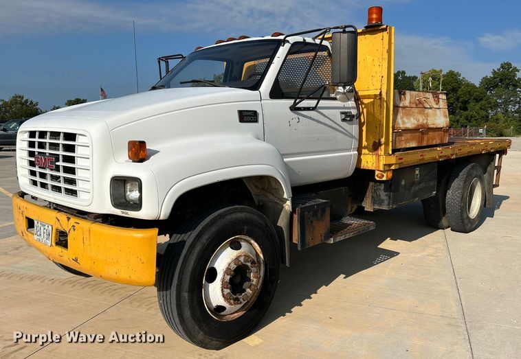 image for item NL9574 2000 GMC C6500  flatbed truck