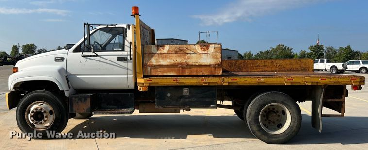 image for item NL9574 2000 GMC C6500  flatbed truck