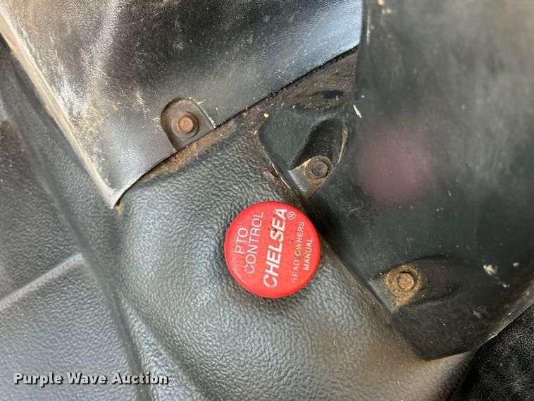 image for item NL9574 2000 GMC C6500  flatbed truck