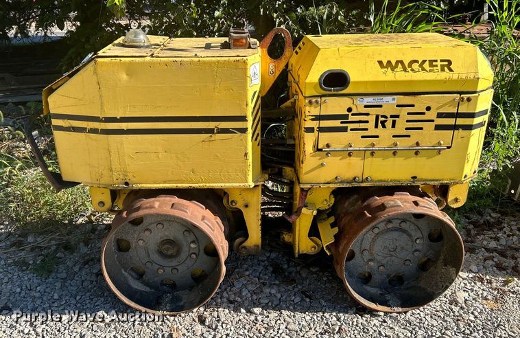 image for item NL9590 2002 Wacker RT820  trench compactor