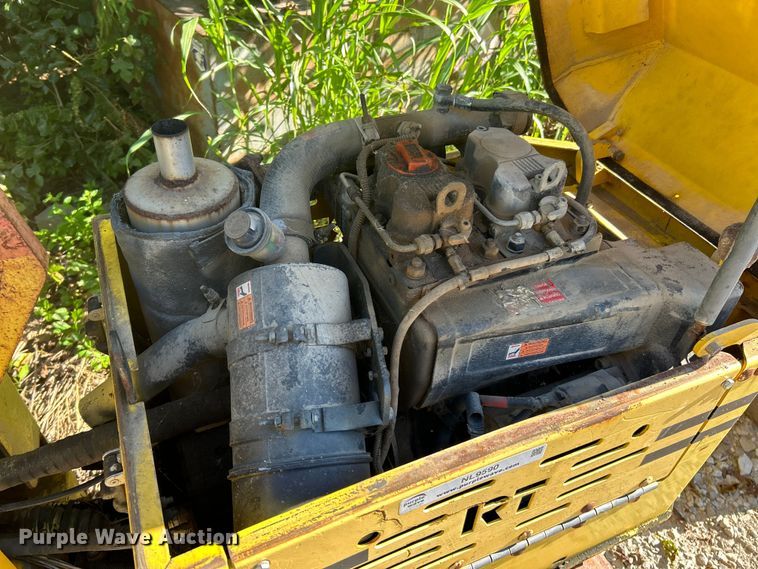 image for item NL9590 2002 Wacker RT820  trench compactor