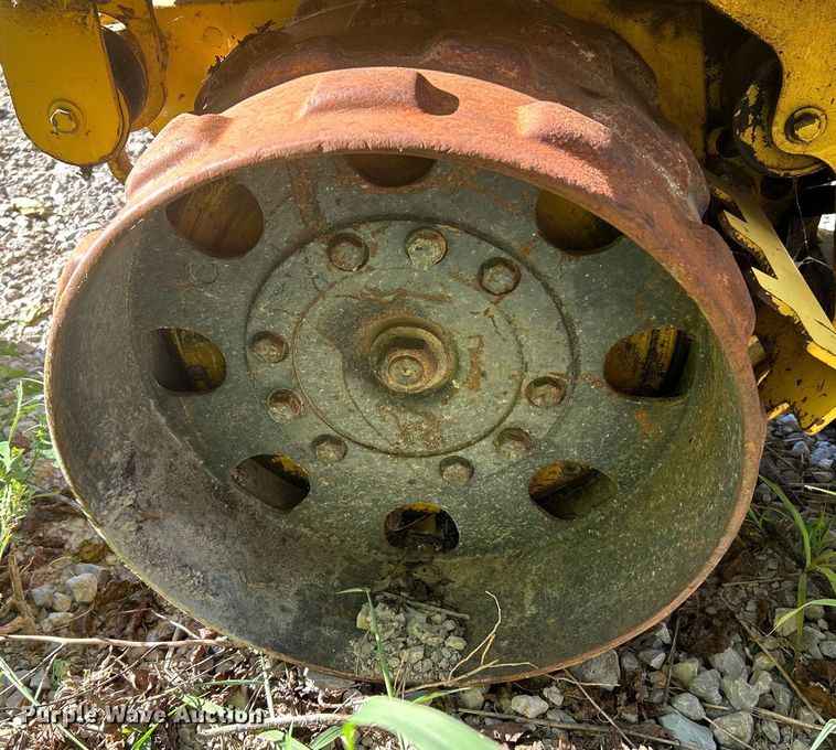 image for item NL9590 2002 Wacker RT820  trench compactor