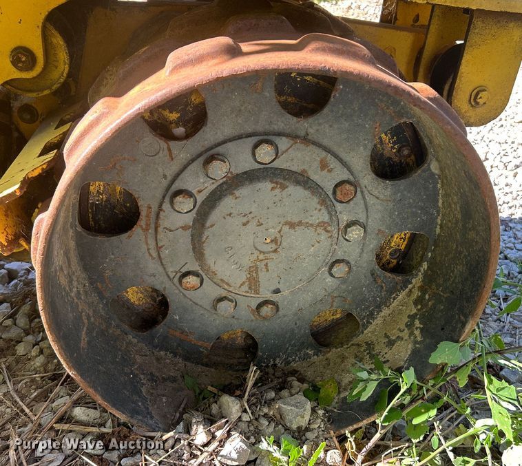 image for item NL9590 2002 Wacker RT820  trench compactor