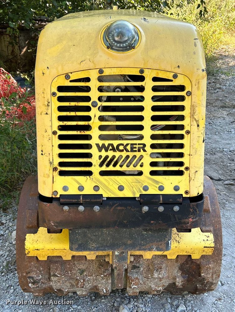 image for item NL9591 2007 Wacker RT  trench compactor