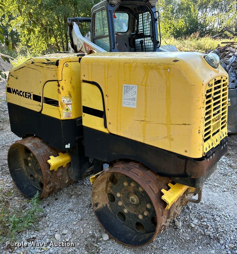 image for item NL9591 2007 Wacker RT  trench compactor