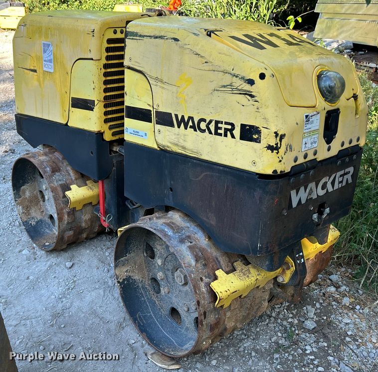 image for item NL9591 2007 Wacker RT  trench compactor