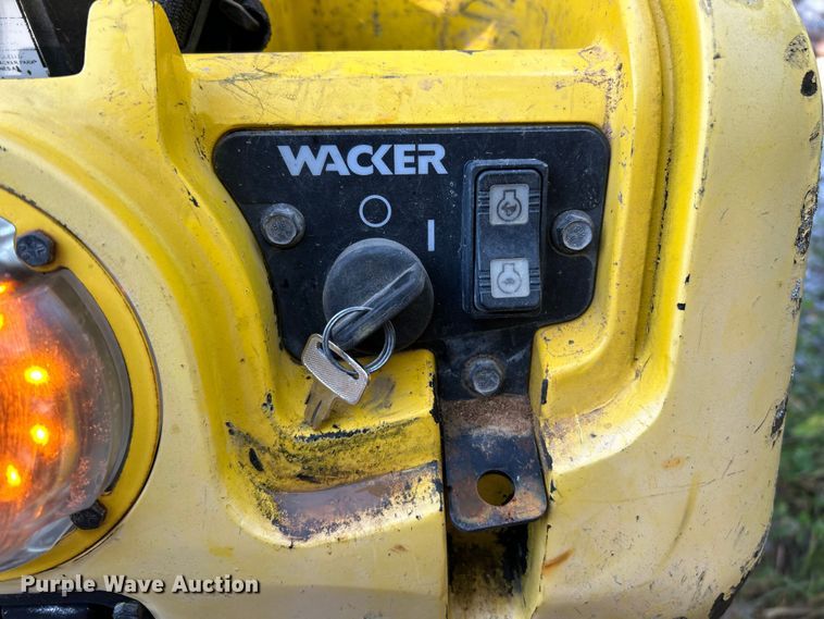 image for item NL9591 2007 Wacker RT  trench compactor