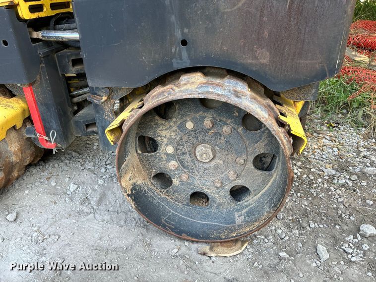 image for item NL9591 2007 Wacker RT  trench compactor