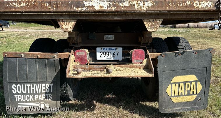 image for item NP9460 1980 Ford  dump truck