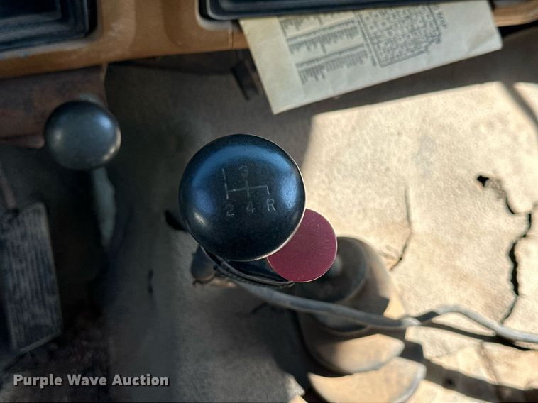 image for item NP9460 1980 Ford  dump truck