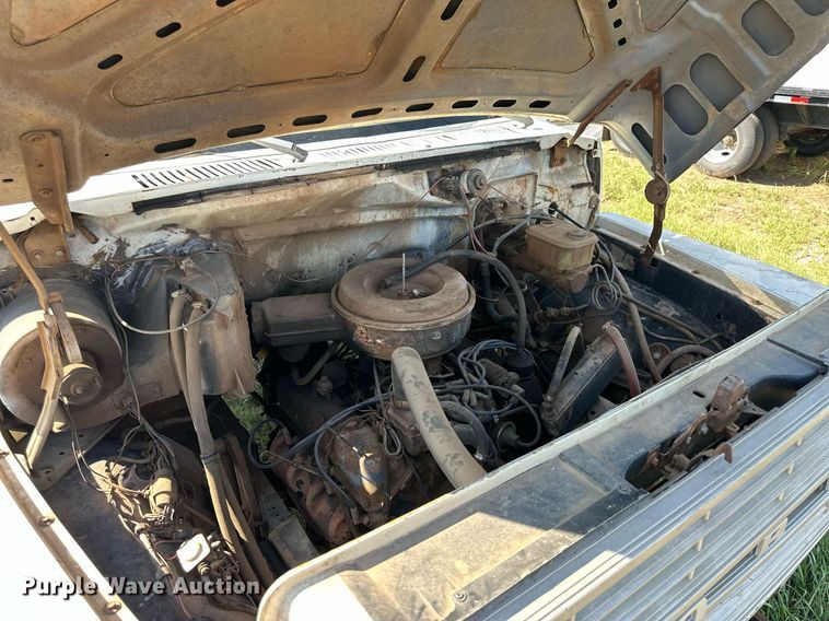 image for item NP9460 1980 Ford  dump truck