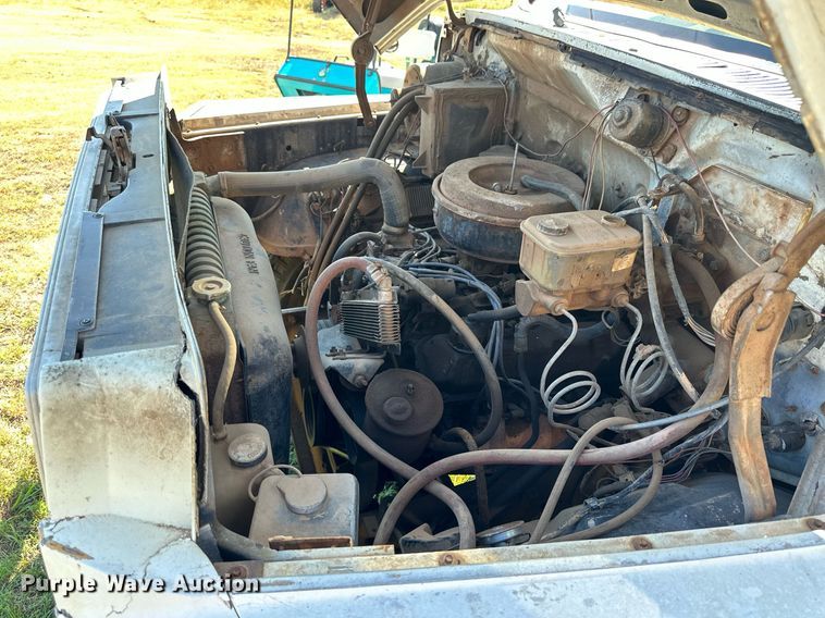 image for item NP9460 1980 Ford  dump truck