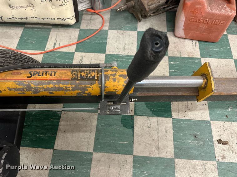 image for item NP9475 Split-it  log splitter