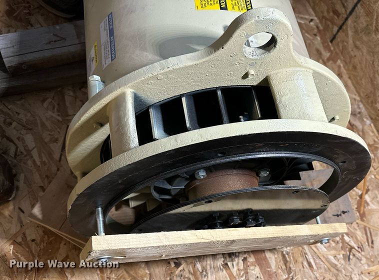 image for item NP9477 Kohler GC 4T13X  alternator