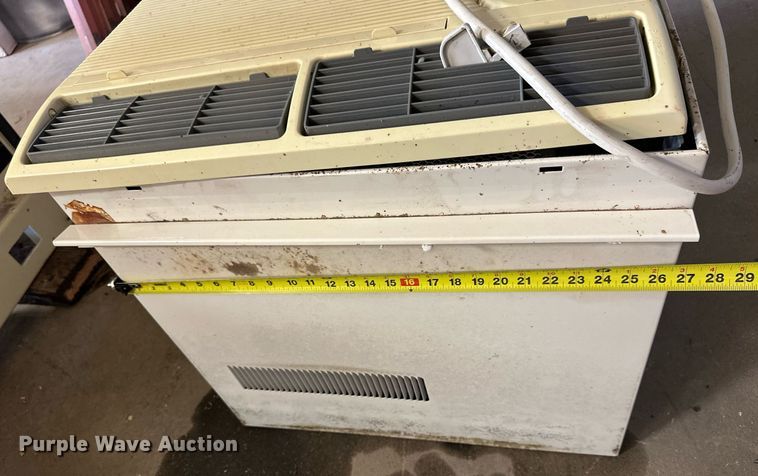 image for item NP9479 Tools