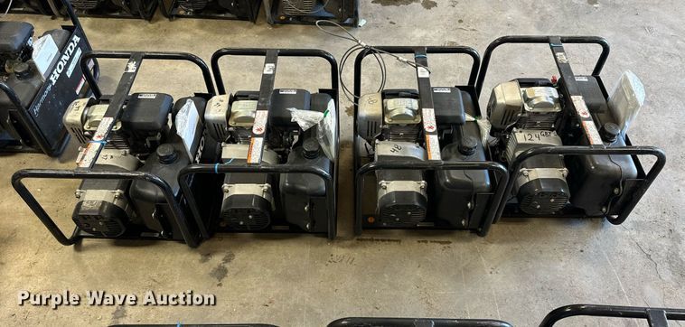 image for item NP9481 (4) Honda Harmony EN2500 generators