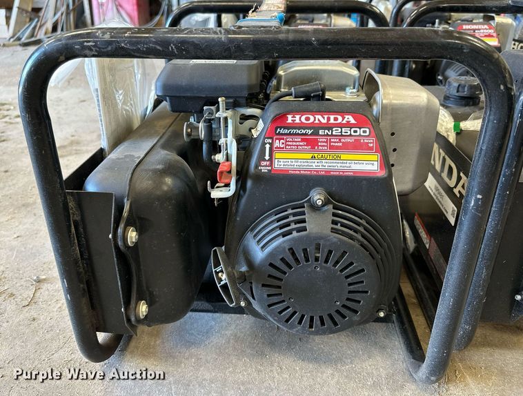 image for item NP9481 (4) Honda Harmony EN2500 generators