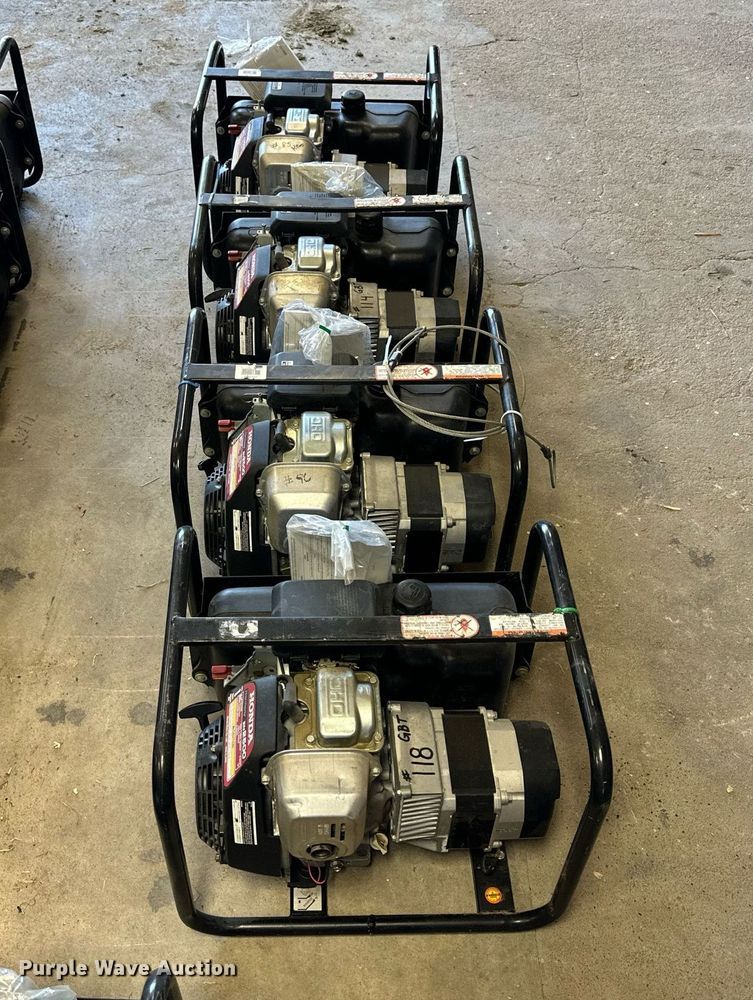 image for item NP9482 (4) Honda Harmony EN2500 generators