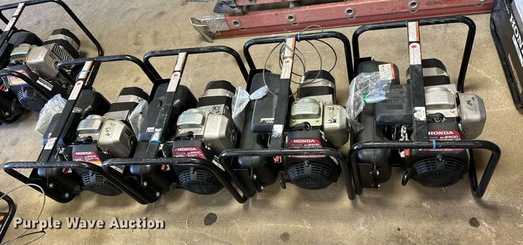 image for item NP9483 (4) Honda Harmony EN2500 generators