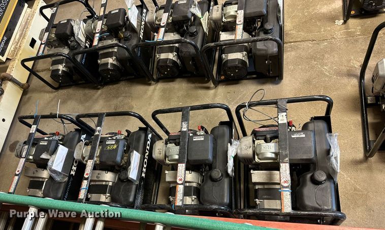 image for item NP9484 (4) Honda Harmony EN2500 generators