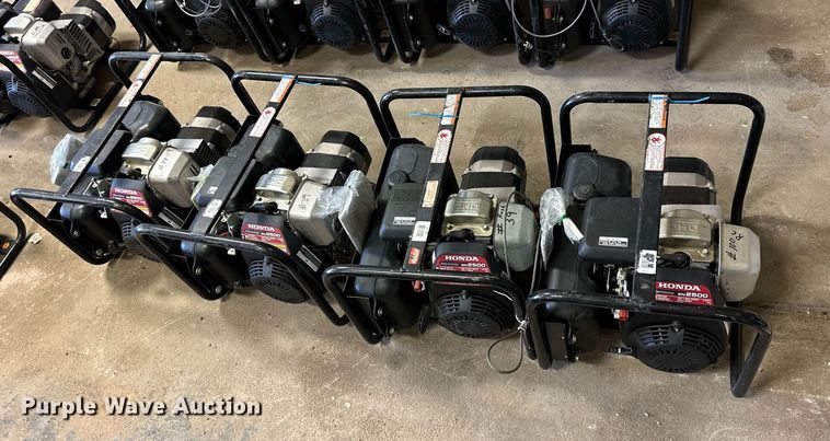image for item NP9485 (4) Honda Harmony EN2500 generators