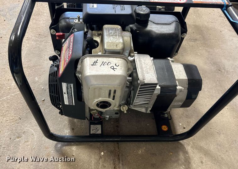 image for item NP9485 (4) Honda Harmony EN2500 generators