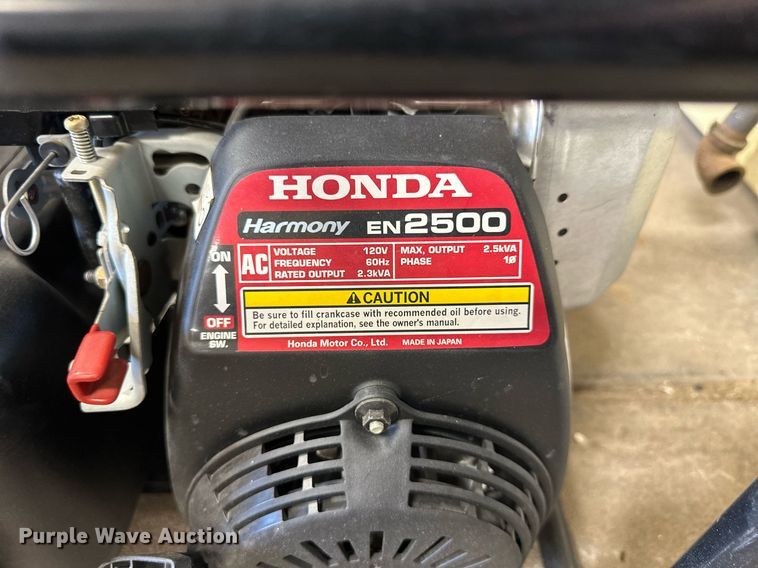 image for item NP9485 (4) Honda Harmony EN2500 generators