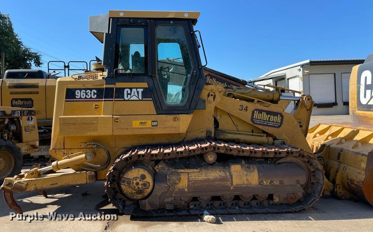 image for item NT9482 2004 Caterpillar 963C  track loader