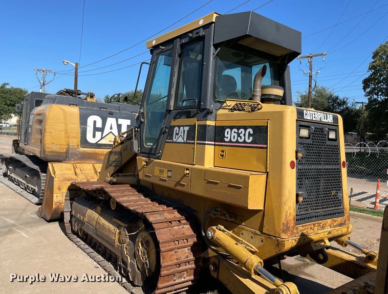 image for item NT9482 2004 Caterpillar 963C  track loader
