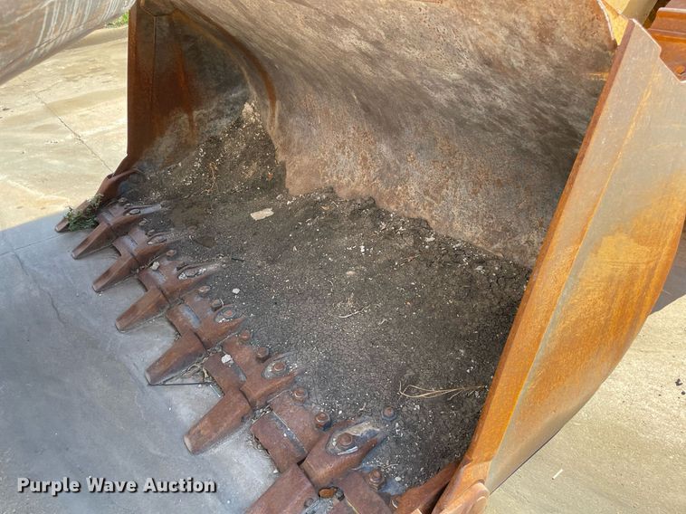 image for item NT9482 2004 Caterpillar 963C  track loader