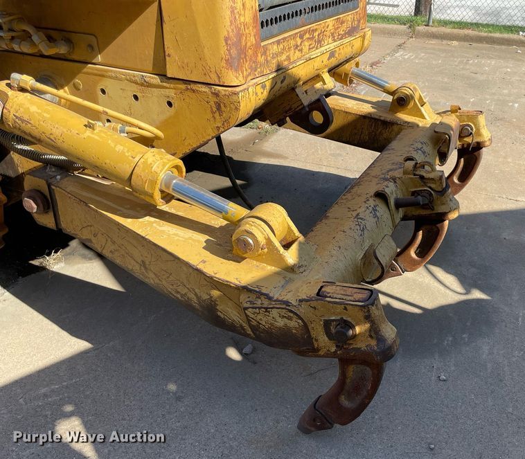 image for item NT9482 2004 Caterpillar 963C  track loader