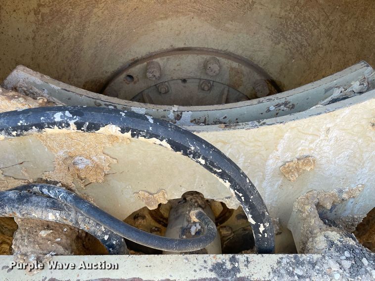 image for item NT9483 1999 Ingersoll Rand SD-100F  single drum vibratory roller