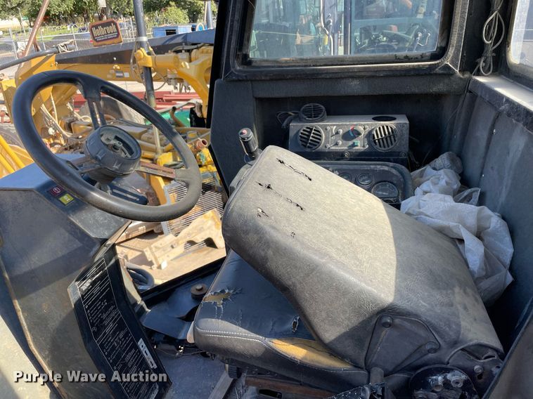 image for item NT9483 1999 Ingersoll Rand SD-100F  single drum vibratory roller