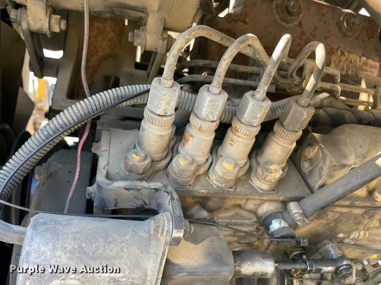 image for item NT9483 1999 Ingersoll Rand SD-100F  single drum vibratory roller