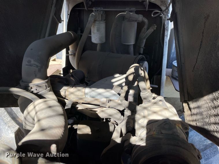 image for item NT9483 1999 Ingersoll Rand SD-100F  single drum vibratory roller