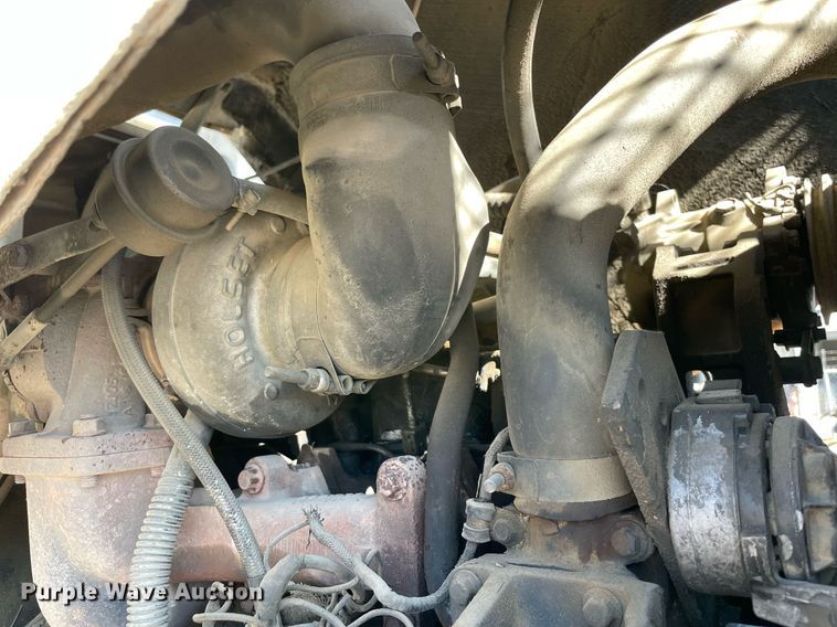 image for item NT9483 1999 Ingersoll Rand SD-100F  single drum vibratory roller