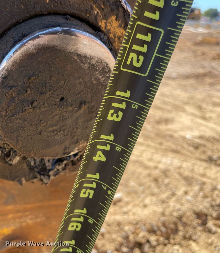 image for item NT9484 2004 Komatsu PC400LC-7L  excavator