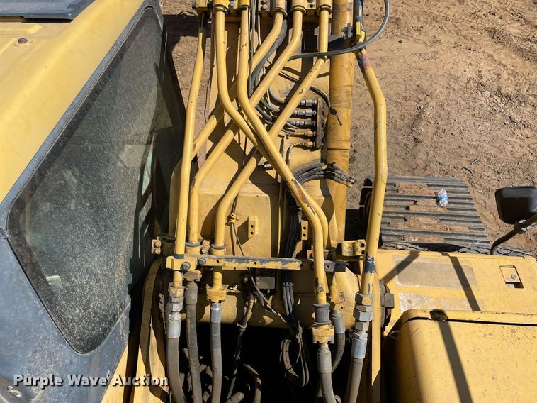 image for item NT9484 2004 Komatsu PC400LC-7L  excavator