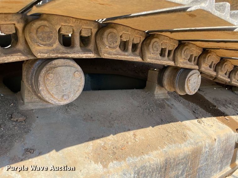 image for item NT9484 2004 Komatsu PC400LC-7L  excavator