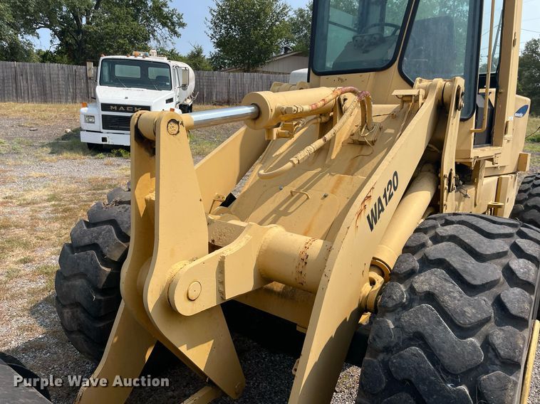 image for item NT9485 1994 Komatsu WA120-1  wheel loader