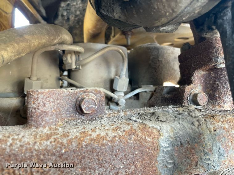 image for item NT9485 1994 Komatsu WA120-1  wheel loader