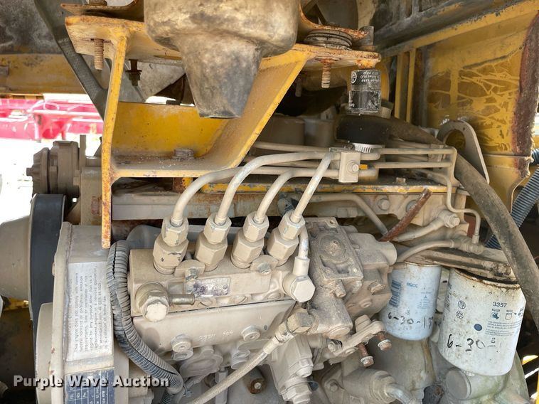 image for item NT9485 1994 Komatsu WA120-1  wheel loader