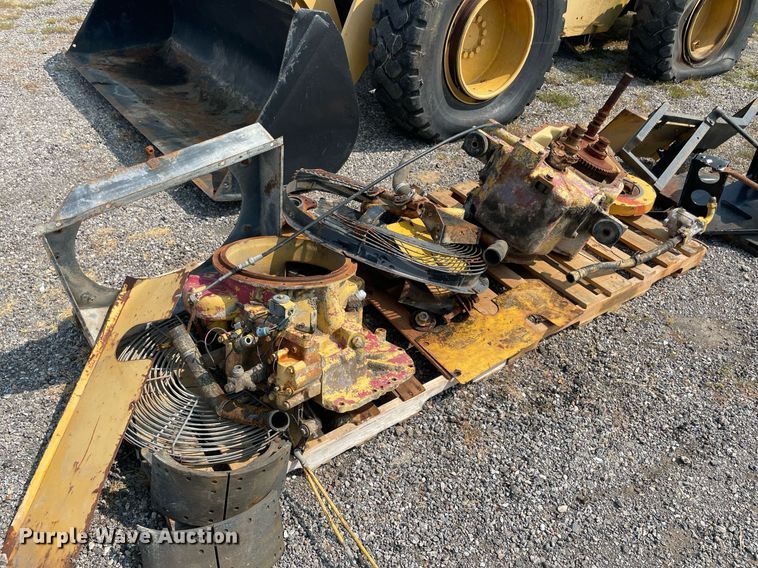 image for item NT9485 1994 Komatsu WA120-1  wheel loader