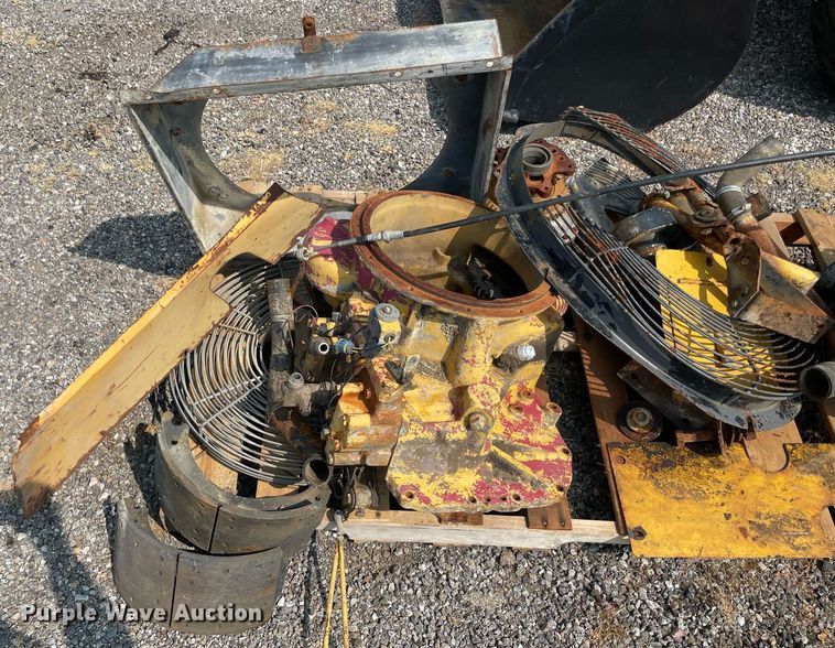 image for item NT9485 1994 Komatsu WA120-1  wheel loader