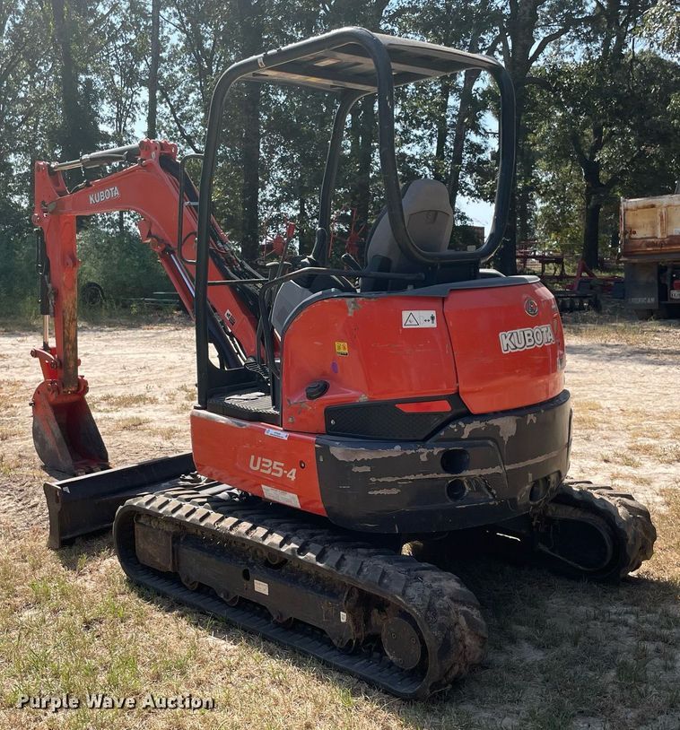 image for item NT9509 2014 Kubota U35-4  mini excavator
