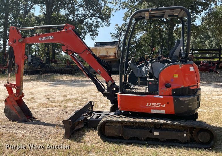 image for item NT9509 2014 Kubota U35-4  mini excavator