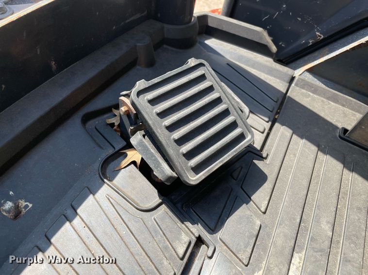 image for item NT9509 2014 Kubota U35-4  mini excavator