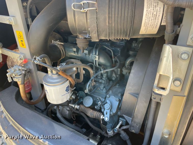 image for item NT9509 2014 Kubota U35-4  mini excavator