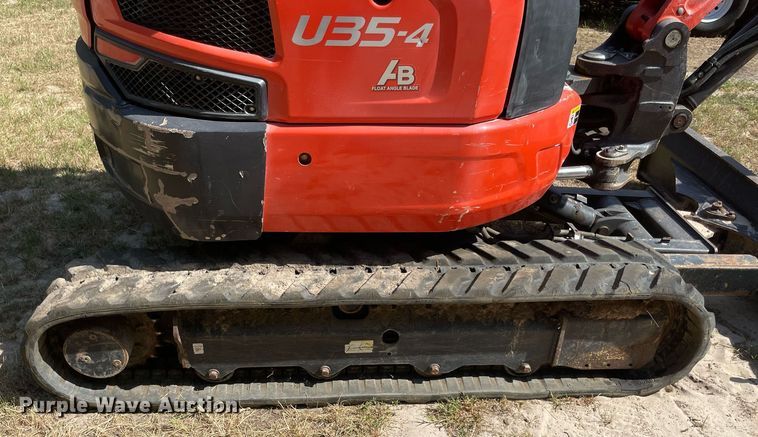 image for item NT9509 2014 Kubota U35-4  mini excavator