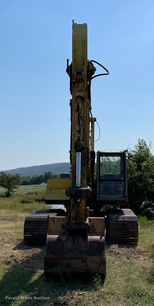 image for item NT9523 Kobelco SK200  excavator